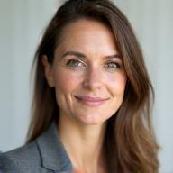Headshot of Dr. Elisabeth Meier.